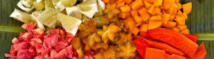 Plateau de fruits (Pamplemousse, carambole, papaye, mangue, goyave)